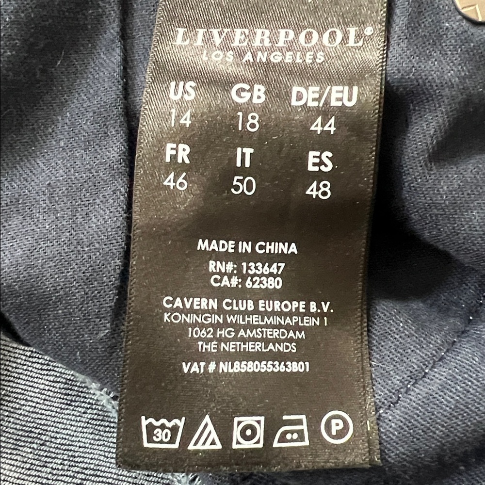 Liverpool Los Angeles Frayed Crop Skinny Jeans - Picture 11 of 16
